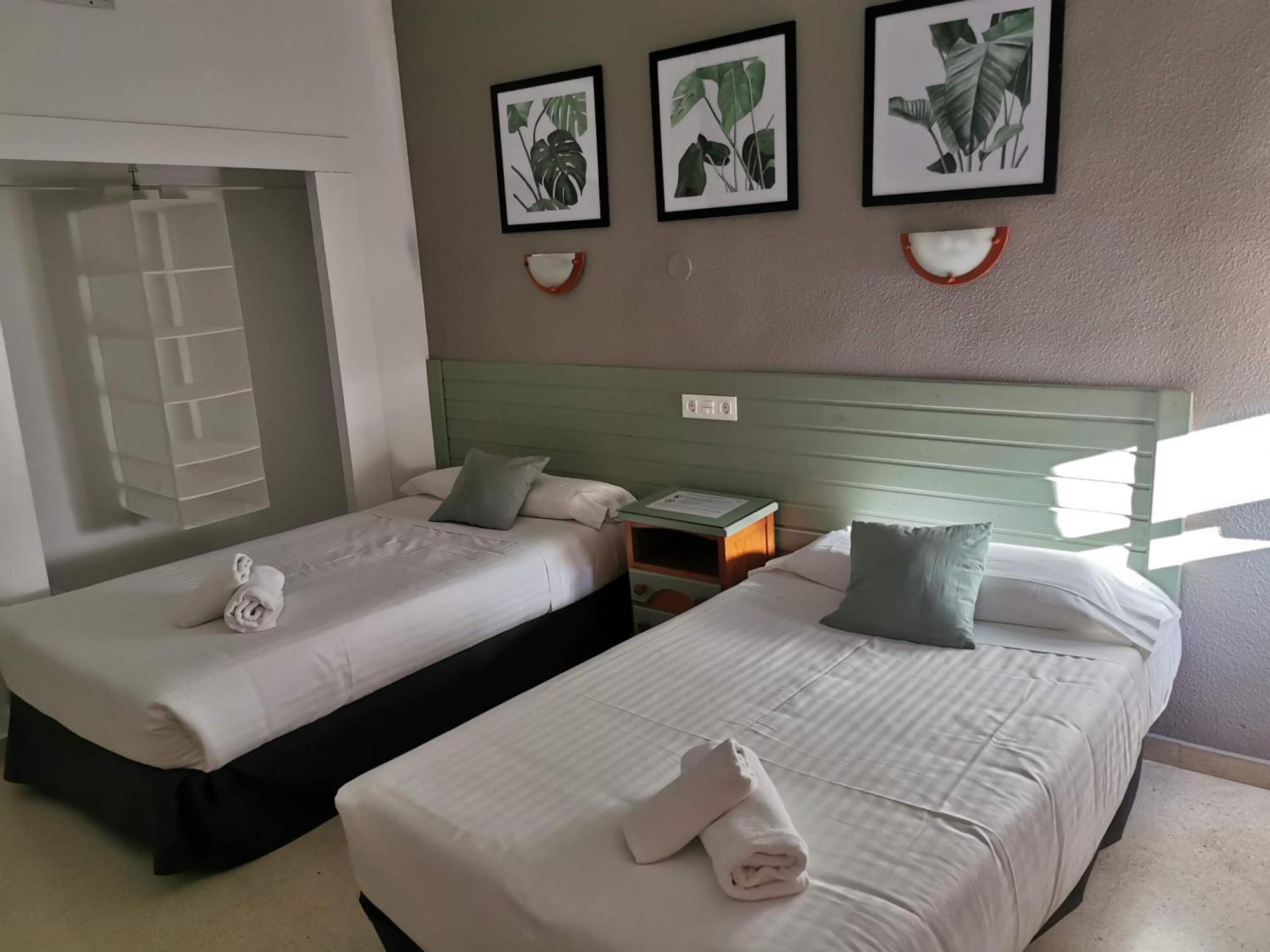 Hotel Costa Andaluza Мотрил Екстериор снимка